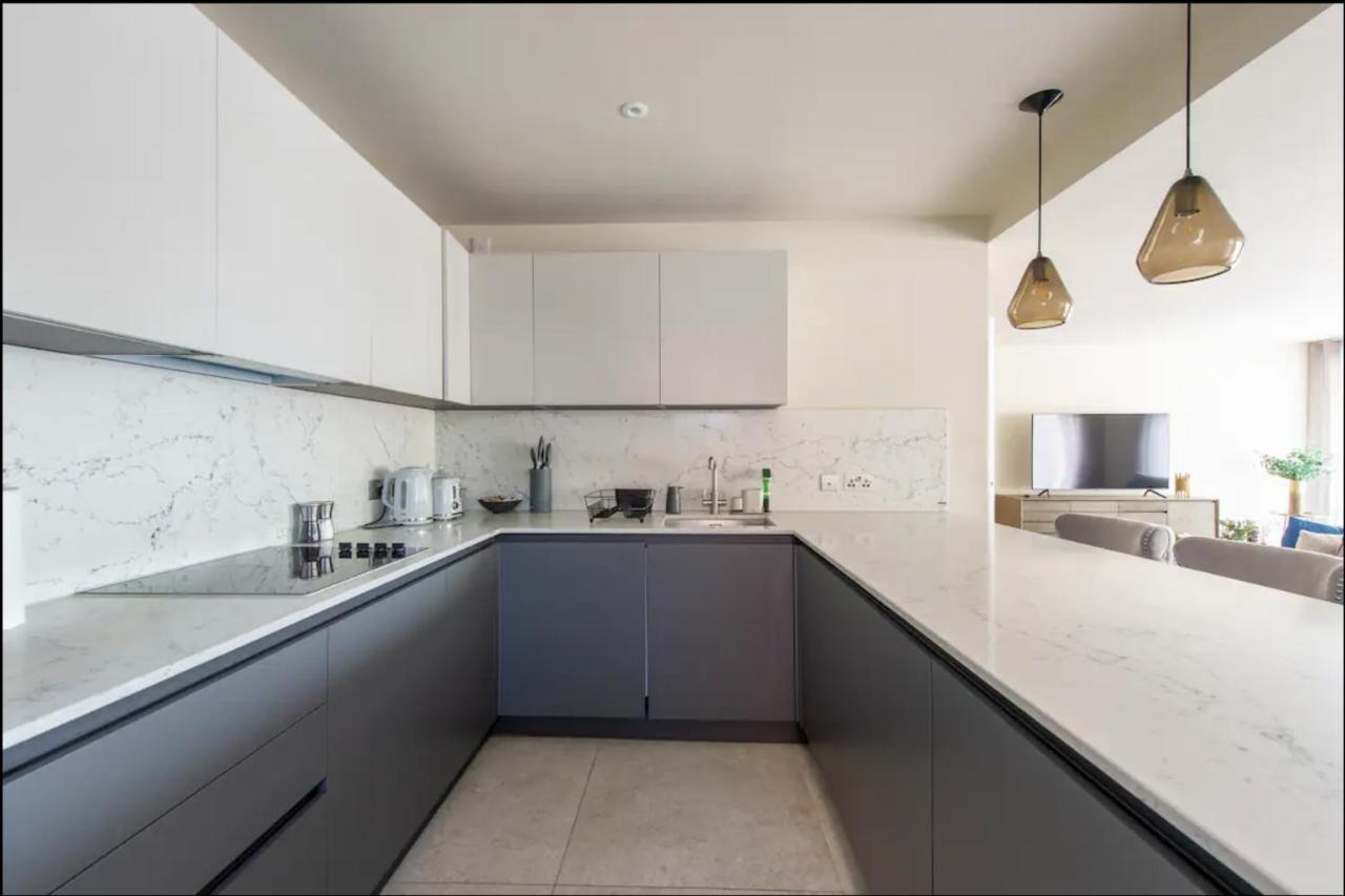 Апартаменты 2Bd, 2Ba Urban Oasis Chcl F4 Чигуэлл Экстерьер фото